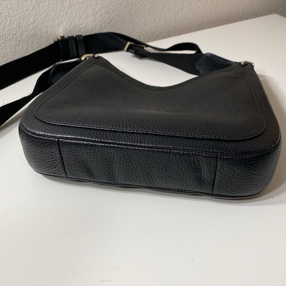 Kate Spade Roulette Medium Messenger Bag in black - Picture 3 of 7